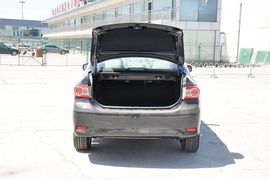 2013款丰田卡罗拉1.8L