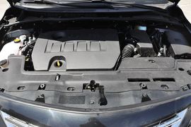 2013款丰田卡罗拉1.8L