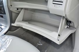 2013款丰田卡罗拉1.8L