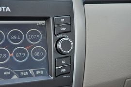 2013款丰田卡罗拉1.8L