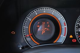 2013款丰田卡罗拉1.8L