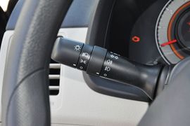 2013款丰田卡罗拉1.8L