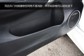 2013款全球鹰GX7对比哈弗H6