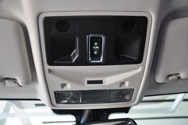 2013款路虎揽胜极光2.0T