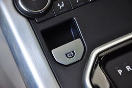 2013款路虎揽胜极光2.0T