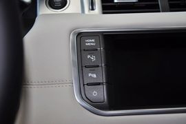 2013款路虎揽胜极光2.0T