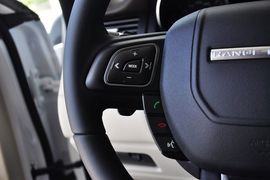 2013款路虎揽胜极光2.0T