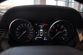 2013款路虎揽胜极光2.0T