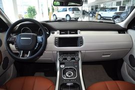 2013款路虎揽胜极光2.0T