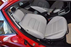 2013款马自达MAZDA6