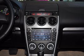 2013款马自达MAZDA6