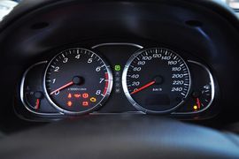 2013款马自达MAZDA6