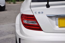 2013款奔驰C63