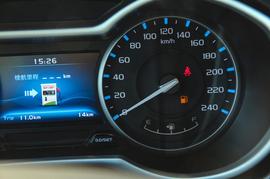 2017款吉利帝豪RS百万款