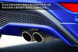 2013款福特嘉年华ST场地试驾实拍