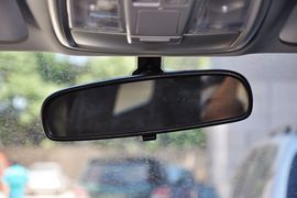 2013款哈弗H5智尊版2.0T手动两驱进取型