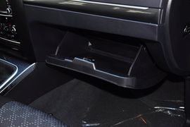 2013款哈弗H5智尊版2.0T手动两驱进取型