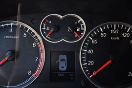 2013款哈弗H5智尊版2.0T手动两驱进取型