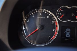 2013款哈弗H5智尊版2.0T手动两驱进取型