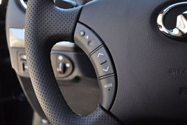 2013款哈弗H5智尊版2.0T手动两驱进取型