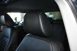 2013款大众迈腾2.0TSI豪华型