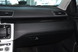 2013款大众迈腾2.0TSI豪华型