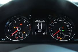 2013款大众迈腾2.0TSI豪华型