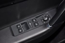 2013款大众迈腾1.8TSI豪华型