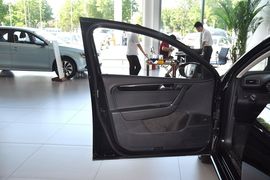 2013款大众迈腾1.8TSI豪华型