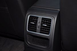 2013款大众迈腾1.8TSI豪华型