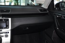 2013款大众迈腾1.8TSI豪华型