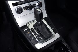 2013款大众迈腾1.8TSI豪华型