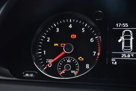 2013款大众迈腾1.8TSI豪华型