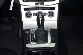 2013款大众迈腾1.8TSI豪华型