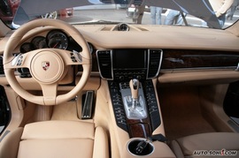 2010款保时捷Panamera