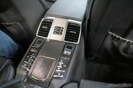 2010款保时捷Panamera