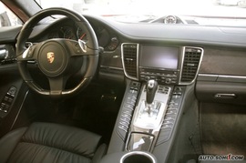 2010款保时捷Panamera