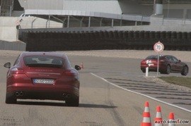 2010款保时捷Panamera