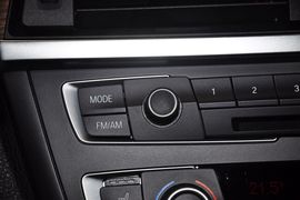 2013款宝马320i