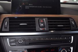 2013款宝马320i