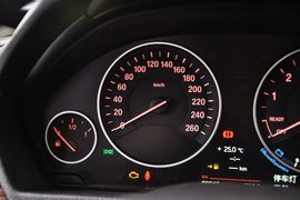 2013款宝马320i