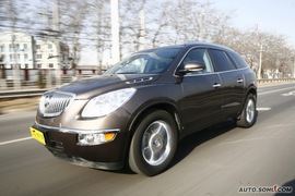 2009款别克昂科雷旗舰版试驾