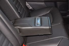 2013款福特新蒙迪欧GTDi240至尊型