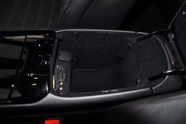 2013款福特新蒙迪欧GTDi240至尊型