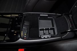 2013款福特新蒙迪欧GTDi240至尊型