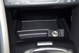 2013款福特新蒙迪欧GTDi240至尊型