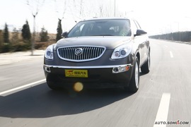 2009款别克昂科雷旗舰版试驾