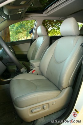 RAV4内饰