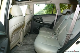 RAV4内饰