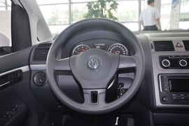 2013款大众途安1.4T手动风尚版